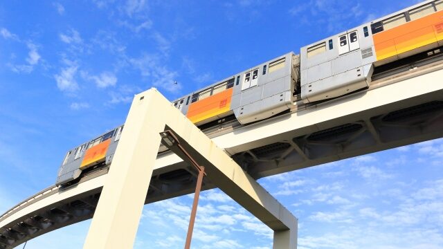 多摩モノレールが見える場所は 電車好きな子供が喜ぶ公園を紹介 東京 てまりの虫めがね