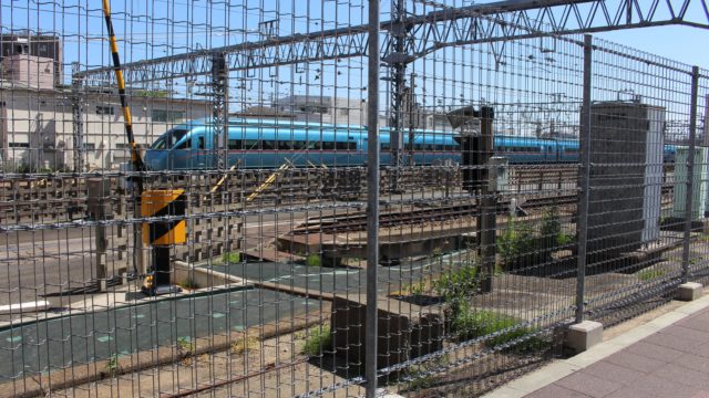 子鉄が絶対喜ぶ 相模大野で小田急線の電車が見えるスポットを紹介 神奈川 てまりの虫めがね