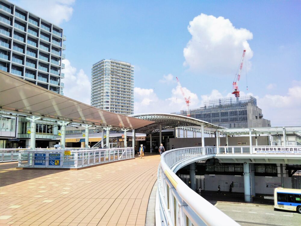 海老名駅の東口（２階自由通路）