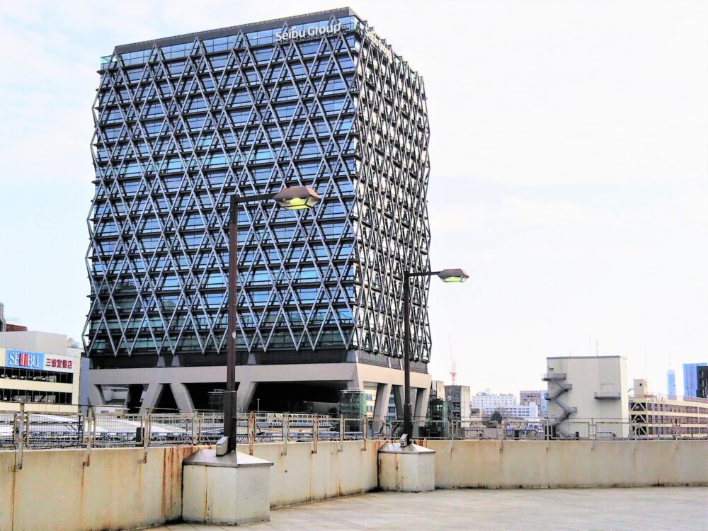 子鉄は必見 池袋で電車が見えるダイヤデッキを紹介 ラビューも間近に 東京 てまりの虫めがね