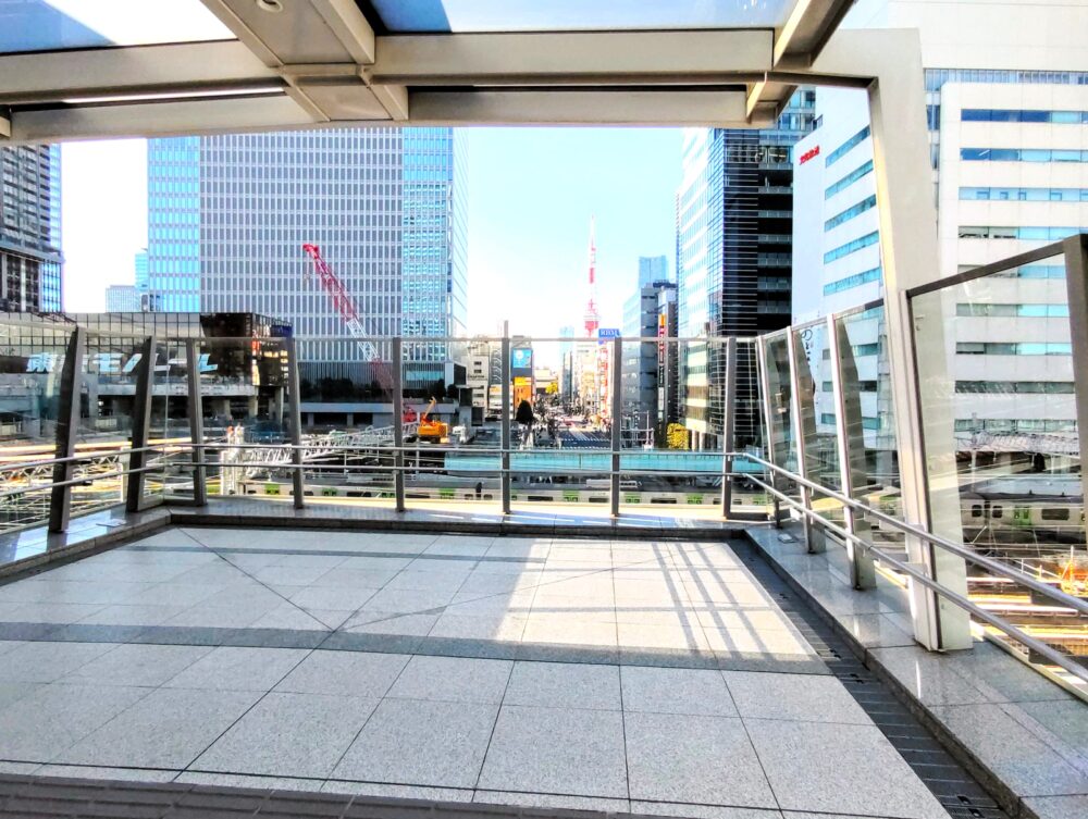 浜松町で新幹線＆電車がたくさん見える場所｜浜松町駅3階・竹芝デッキ