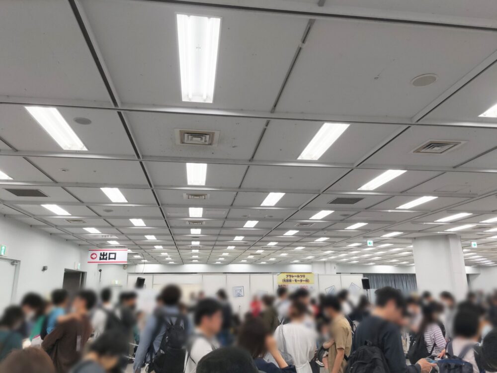 プラレール博【2025東京】混雑状況｜2025年4月27日10時00分頃のプラレールつり