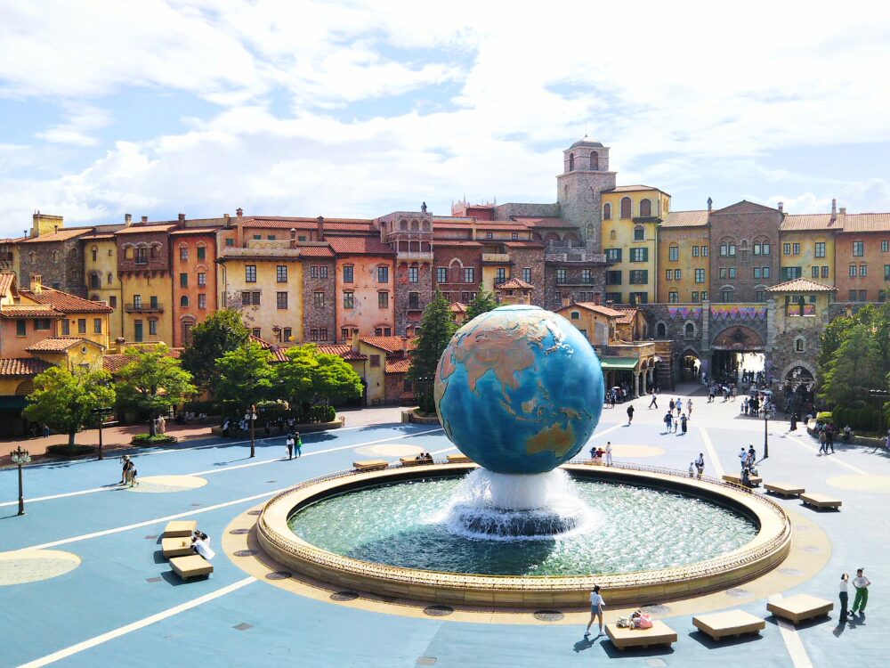 東京ディズニーシー外観と「アクアスフィア」