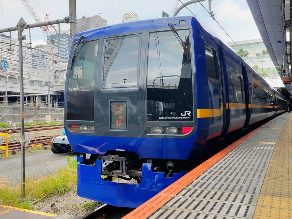 特急きぬがわ｜新エクステリアデザイン2026年6月13日から運行開始